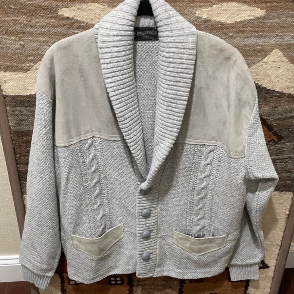 VTG Challenger cablekint and suede grey cardigan